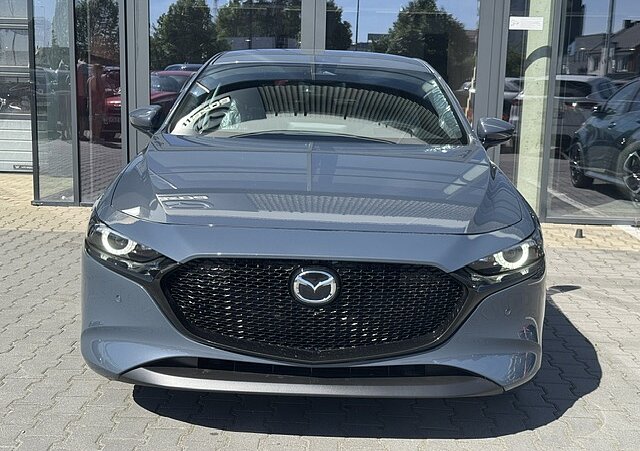 Mazda 3 - Kolor Polymetal Gray, zdjęcie 1