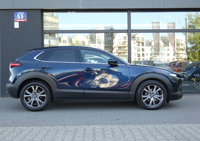 Mazda CX-30 - Kolor Deep Crystal Blue, zdjęcie 5