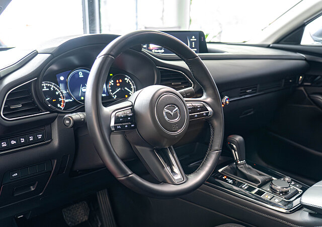 Mazda CX-30 - Kolor Machine Gray, zdjęcie 10