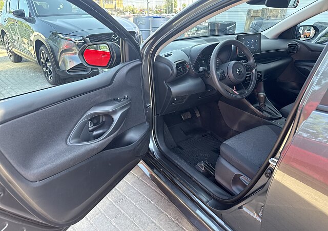 Mazda 2 - Kolor Lead Grey, zdjęcie 5