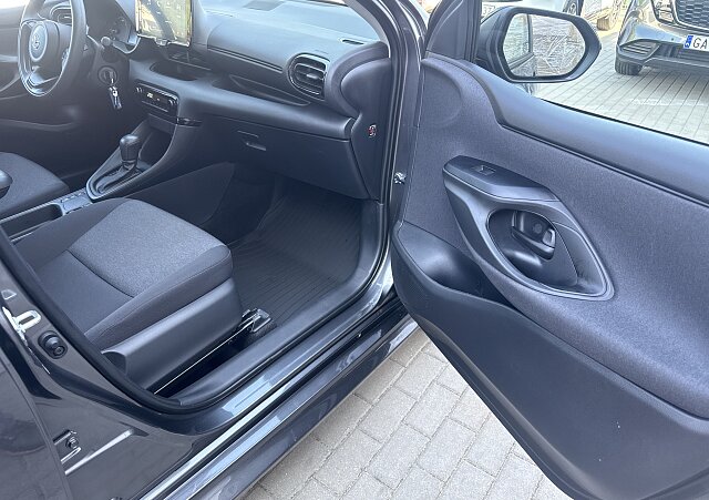 Mazda 2 - Kolor Lead Grey, zdjęcie 18