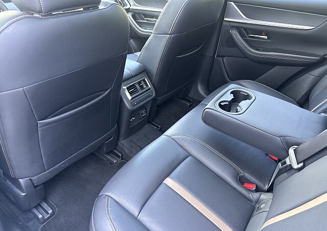 Mazda CX-60 - Kolor Rhodium White, zdjęcie 21