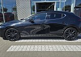 Mazda 3 - Kolor Jet Black, zdjęcie 4