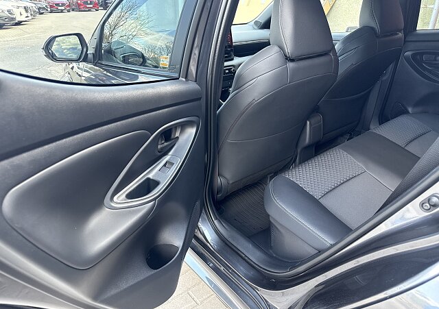 Mazda 2 Hybrid - Kolor Lead Grey, zdjęcie 20