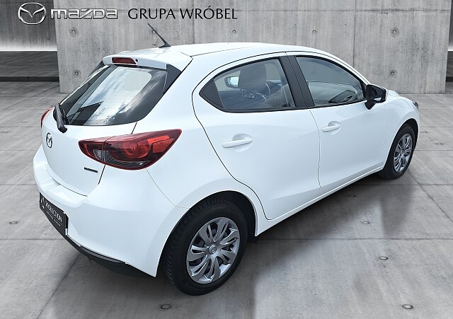 Mazda 2 - Kolor Biały, zdjęcie 5