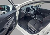Mazda 2 - Kolor Biały, zdjęcie 14