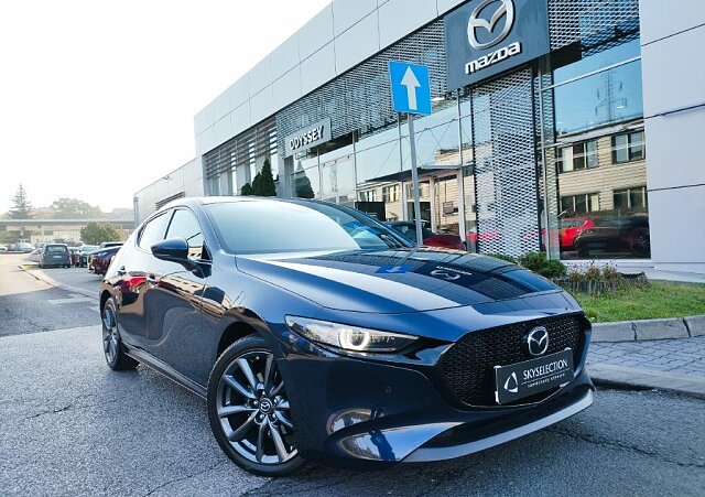 Mazda 3 - Kolor Deep Crystal Blue, zdjęcie 2