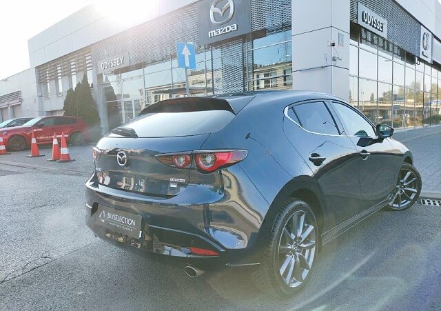 Mazda 3 - Kolor Deep Crystal Blue, zdjęcie 23