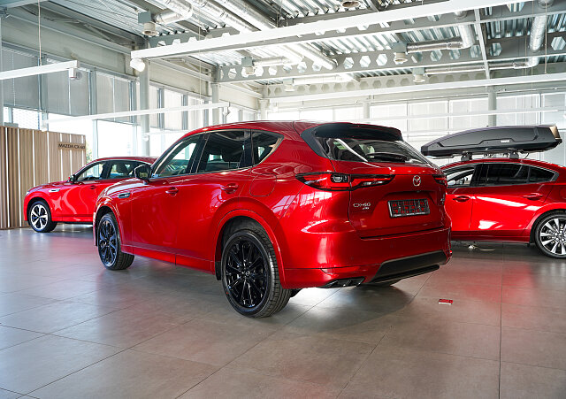 Mazda CX-60 - Kolor Soul Red Crystal, zdjęcie 4