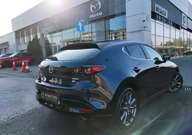 Mazda 3 - Kolor Deep Crystal Blue, zdjęcie 3