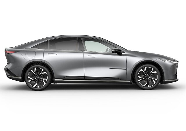 Mazda 6e - Kolor Machine Gray, zdjęcie 2