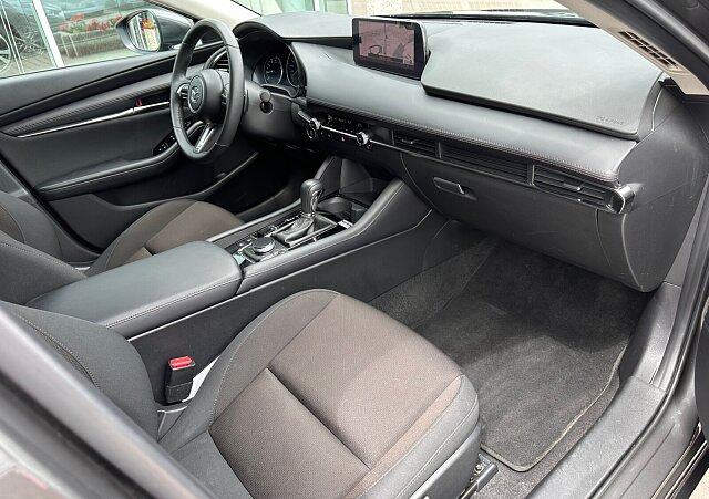 Mazda 3 - Kolor Machine Gray, zdjęcie 12