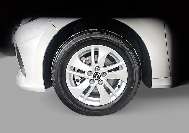 Mazda 2 Hybrid - Kolor Northern White Pearl, zdjęcie 9