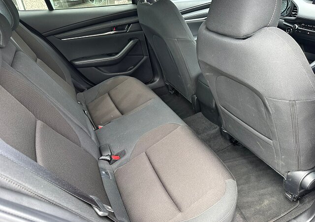 Mazda 3 - Kolor Machine Gray, zdjęcie 13