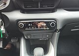 Mazda 2 Hybrid - Kolor Northern White Pearl, zdjęcie 15