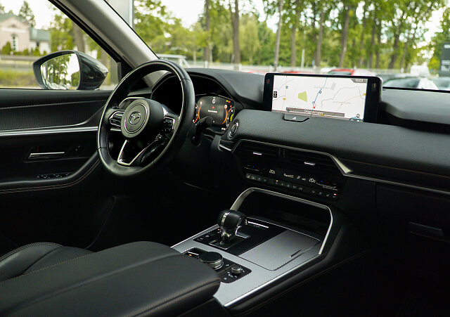Mazda CX-60 - Kolor Deep Crystal Blue, zdjęcie 8