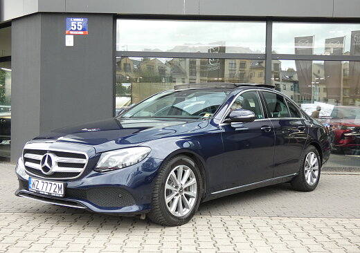 Mercedes-Benz Klasa E - Kolor Inny kolor