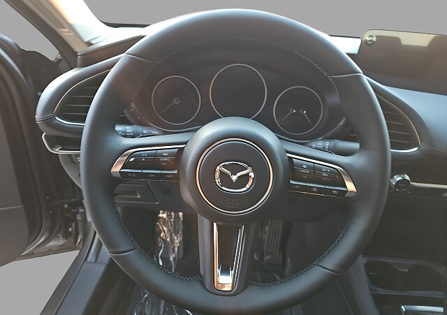 Mazda 3 - Kolor Machine Gray, zdjęcie 12