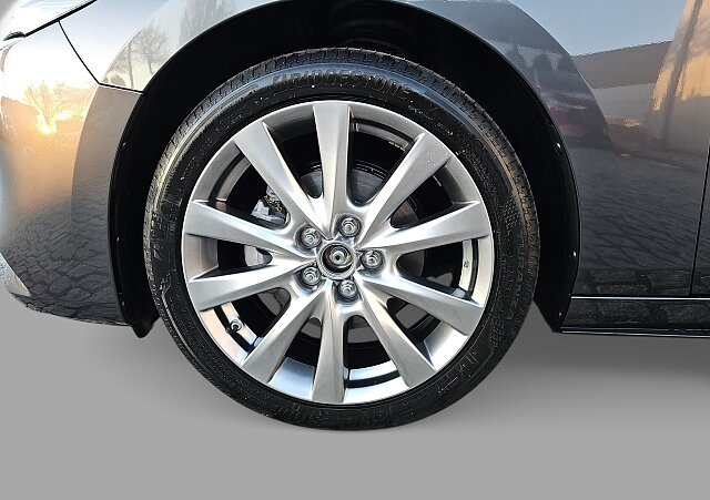 Mazda 3 - Kolor Machine Gray, zdjęcie 9