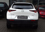 Mazda CX-30 - Kolor Snowflake White Pearl, zdjęcie 7