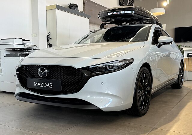 Mazda 3 - Kolor Ceramic Metalic, zdjęcie 1