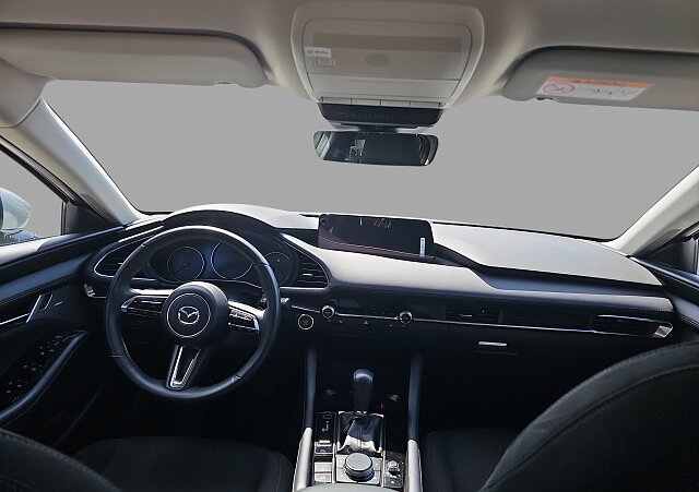 Mazda 3 - Kolor Biały, zdjęcie 11