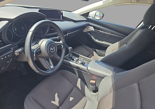 Mazda 3 - Kolor Biały, zdjęcie 21
