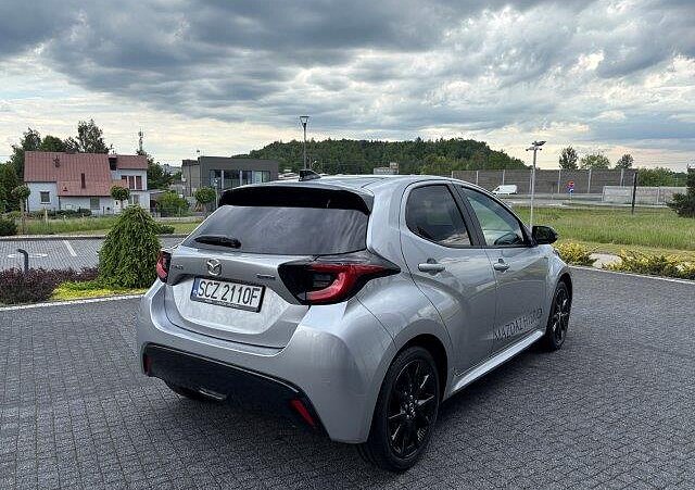 Mazda 2 Hybrid - Kolor Srebrny, zdjęcie 4