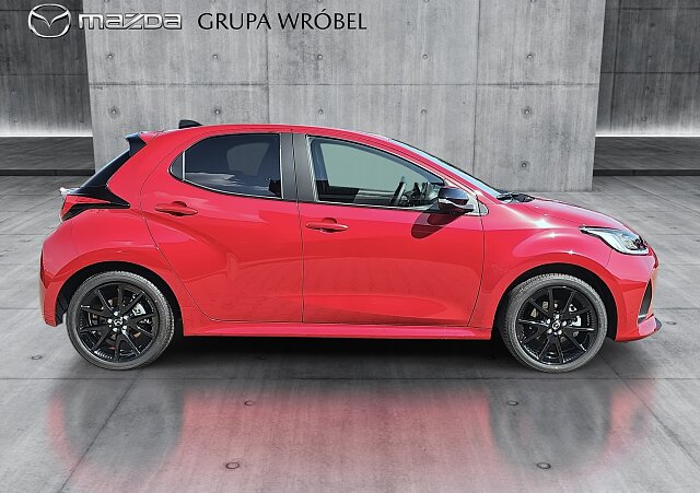 Mazda 2 Hybrid - Kolor Formal Red, zdjęcie 4