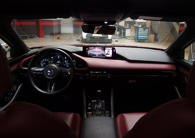 Mazda 3 - Kolor Soul Red Crystal, zdjęcie 10
