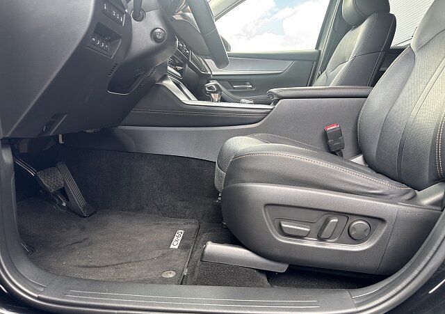 Mazda CX-60 - Kolor Jet Black, zdjęcie 7
