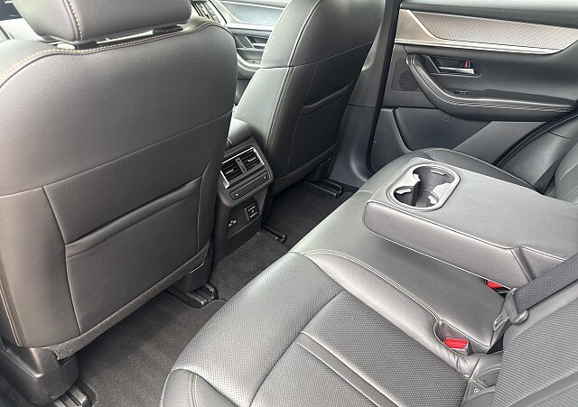 Mazda CX-60 - Kolor Jet Black, zdjęcie 20
