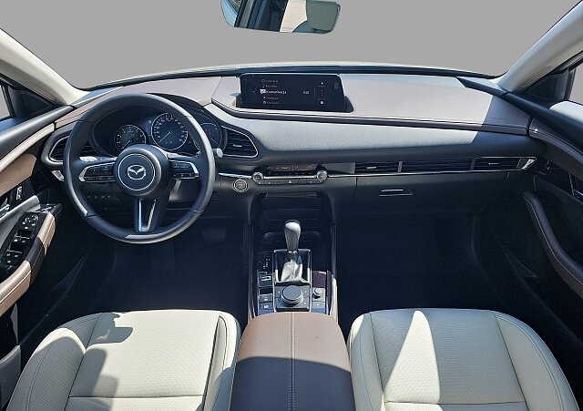 Mazda CX-30 - Kolor Platinum Quartz, zdjęcie 17
