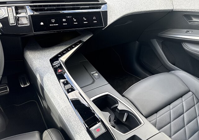 Peugeot 3008 - Kolor Biały, zdjęcie 10