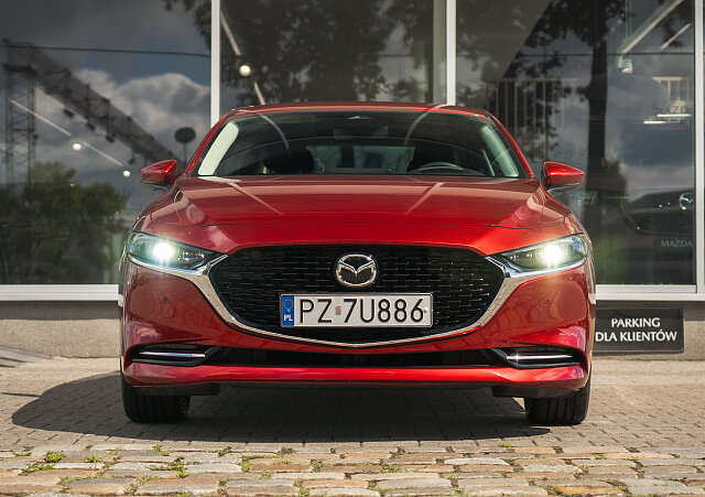 Mazda 3 - Kolor Soul Red Crystal, zdjęcie 3