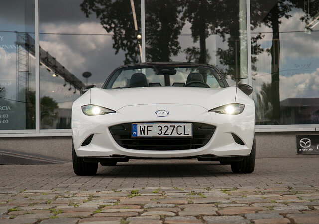 Mazda MX-5 - Kolor Arctic White, zdjęcie 3