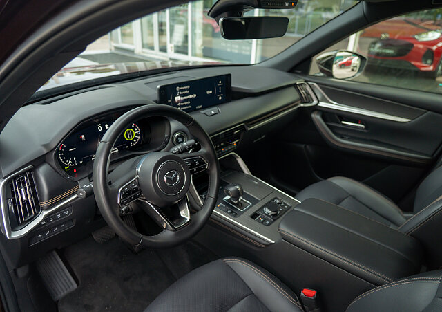 Mazda CX-80 - Kolor Artisan Red, zdjęcie 5