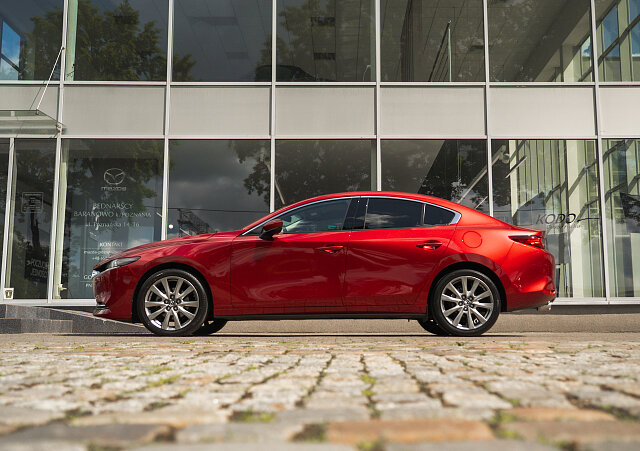 Mazda 3 - Kolor Soul Red Crystal, zdjęcie 2