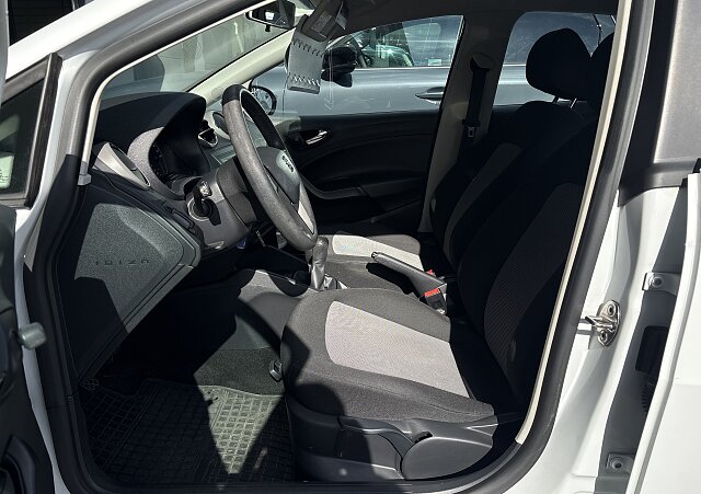 Seat Ibiza - Kolor Biały, zdjęcie 5