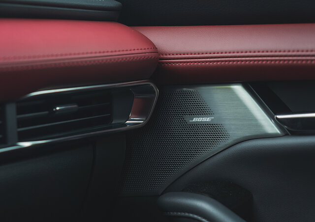 Mazda 3 - Kolor Ceramic Metalic, zdjęcie 4