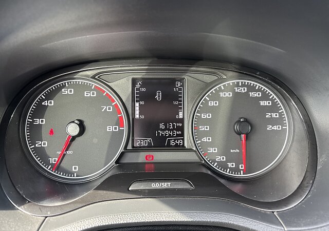 Seat Ibiza - Kolor Biały, zdjęcie 7