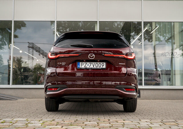 Mazda CX-80 - Kolor Artisan Red, zdjęcie 12