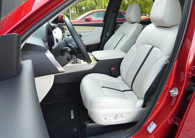 Mazda CX-60 - Kolor Soul Red Crystal, zdjęcie 13