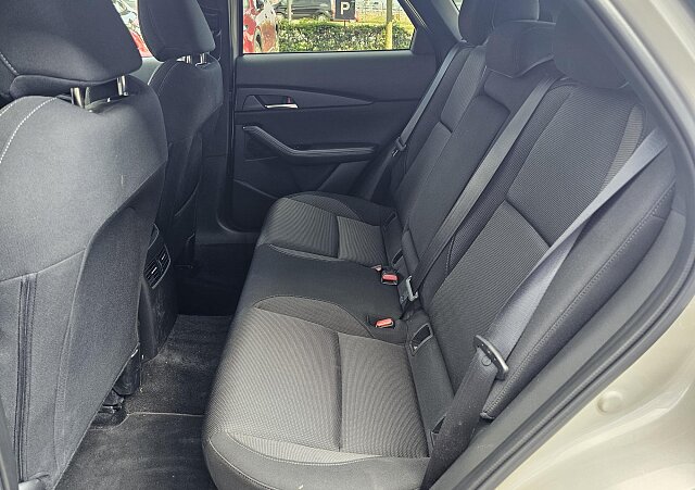Mazda CX-30 - Kolor Platinum Quartz, zdjęcie 14