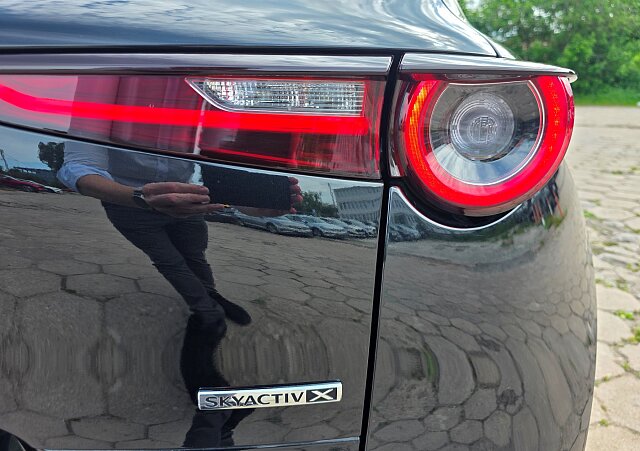 Mazda CX-30 - Kolor Jet Black, zdjęcie 19