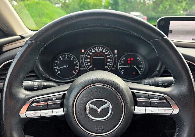Mazda CX-30 - Kolor Jet Black, zdjęcie 7