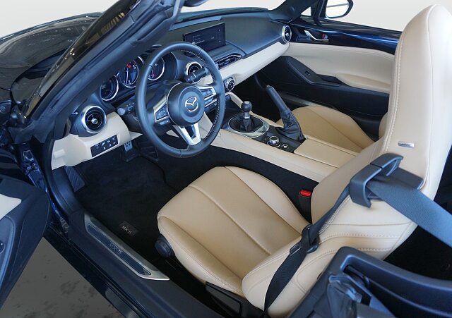 Mazda MX-5 - Kolor Deep Crystal Blue, zdjęcie 7