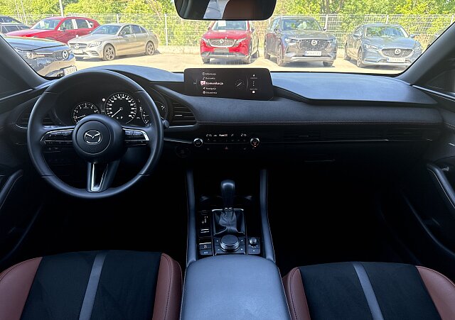 Mazda 3 - Kolor Zircon Sand Metalic, zdjęcie 8
