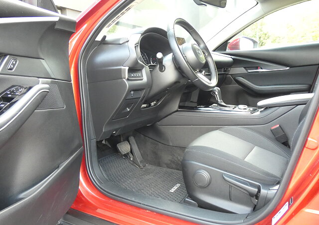 Mazda CX-30 - Kolor Soul Red Crystal, zdjęcie 13