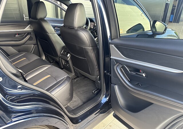 Mazda CX-60 - Kolor Deep Crystal Blue, zdjęcie 23